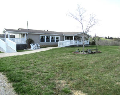 /international/us/1098-carey-mill-road-lawrenceburg-ky-110106848781/