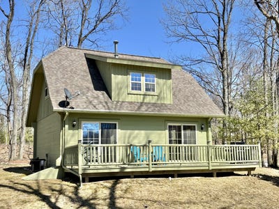 /international/us/852-golf-cottage-drive-lewiston-mi-110107195716/