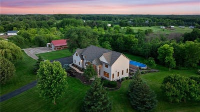 /international/us/25910-110th-street-nw-zimmerman-mn-110100728104/