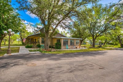 /international/us/9434-w-bryant-lane-san-angelo-tx-110100532812/