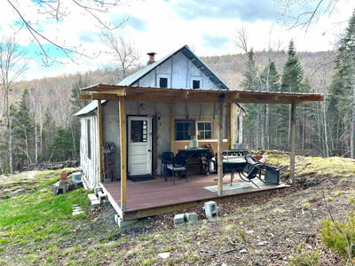 /international/us/1164-hallstrom-road-northfield-vt-110107867156/