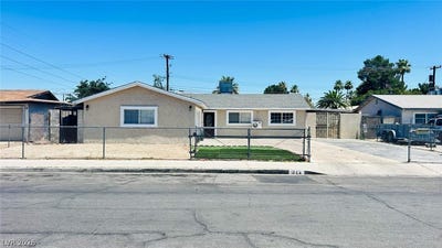 /international/us/224-prince-lane-las-vegas-nv-110108567584/