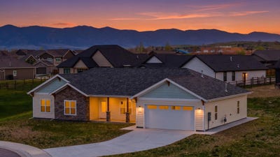 /international/us/240-sunrise-court-sheridan-wy-110107956260/