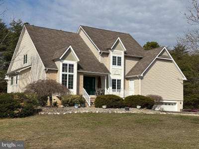 /international/us/892-hogbin-road-millville-nj-110098824499/