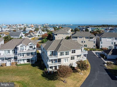 /international/us/12960-e-hopetown-lane-ocean-city-md-110100553110/