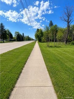 /international/us/1423-n-belsay-road-burton-mi-110108151852/