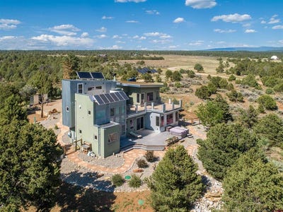 /international/us/12375-road-38-7-mancos-co-110090622889/