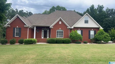 /international/us/214-buck-circle-clanton-al-110108587127/