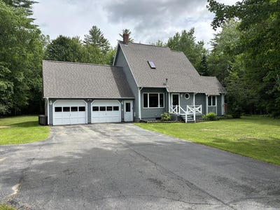 /international/us/597-hartland-road-canaan-me-110108982736/