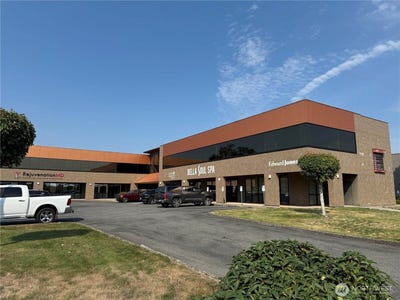 /international/us/325-east-george-hopper-road-burlington-wa-110104510790/