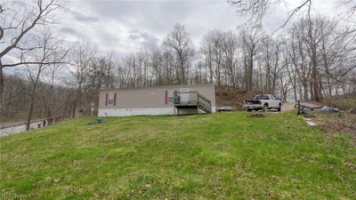 /international/us/12040-robins-road-byesville-oh-110106922613/
