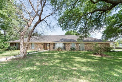 /international/us/1011-dove-drive-ville-platte-la-110106765503/