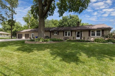 /international/us/7327-hardy-street-overland-park-ks-110109068125/