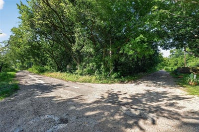 /international/us/w-1st-street-purdon-tx-110110373349/