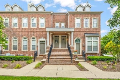 /international/us/655-river-park-village-boulevard-northville-mi-110109086740/