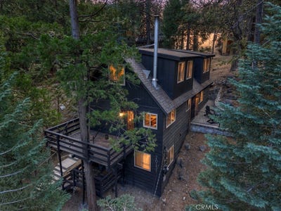 /international/us/26151-lake-forest-drive-twin-peaks-ca-110120530039/