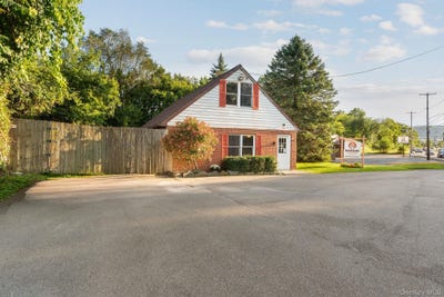 /international/us/3040-vestal-vestal-ny-110110267659/