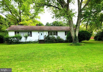 /international/us/43905-lanedon-drive-leonardtown-md-110120146990/