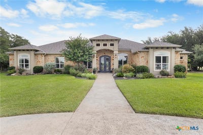 /international/us/139-eagle-rock-salado-tx-110101237634/