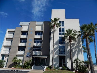 /international/us/520-s-chaparral-street-corpus-christi-tx-110105332229/