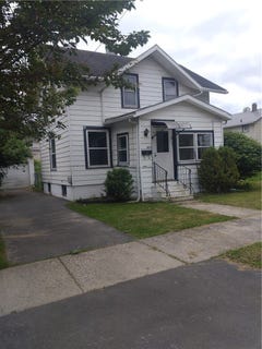 /international/us/204-shepler-street-elmira-ny-110108628973/