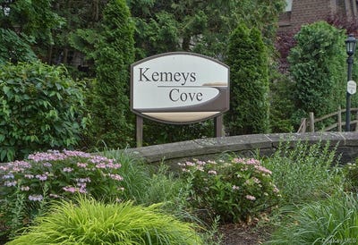 /international/us/317-kemey-cove-briarcliff-manor-ny-110108988100/