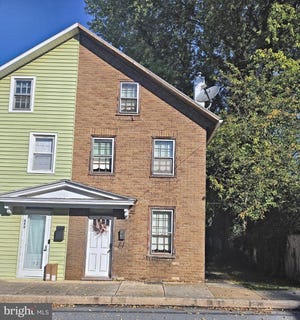 /international/us/290-w-2nd-street-hummelstown-pa-110120653415/