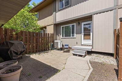 /international/us/561-4th-avenue-nw-west-fargo-nd-110109114956/