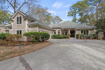 /international/us/12-shaftsbury-lane-hilton-head-island-sc-110105953734/