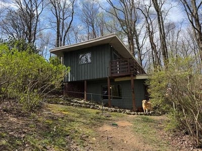 /international/us/460-groundhog-hills-rd-hillsville-va-110098586642/