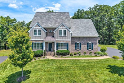/international/us/6981-fairway-ridge-rd-salem-va-110108654906/