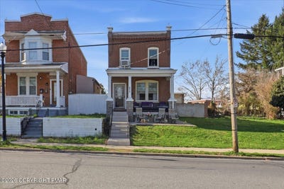 /international/us/875-manor-street-lancaster-pa-110107061932/