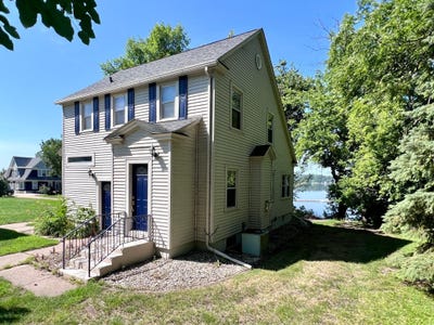 /international/us/521-lakeshore-drive-ortonville-mn-110109369418/