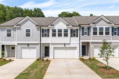 /international/us/1221-mccoy-street-opelika-al-110108393758/