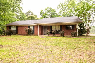 /international/us/604-w-university-magnolia-ar-110108255336/