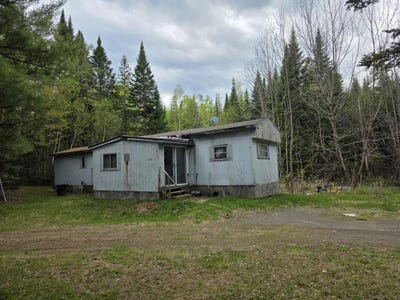 /international/us/634-b-road-houlton-me-110108300190/