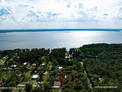 /international/us/1546-se-4th-avenue-melrose-fl-110108399143/