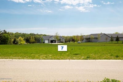 /international/us/504-lot-7-6th-street-e-brandon-mn-110053598674/