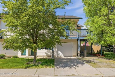 /international/us/1906-arbor-way-sandpoint-id-110107871785/