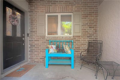 /international/us/14335-russell-street-overland-park-ks-110109944968/