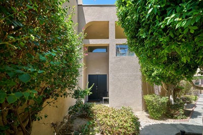 /international/us/414-w-village-square-palm-springs-ca-110100926045/