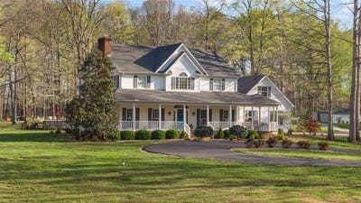 /international/us/266-camp-ground-road-olmstead-ky-110098660148/