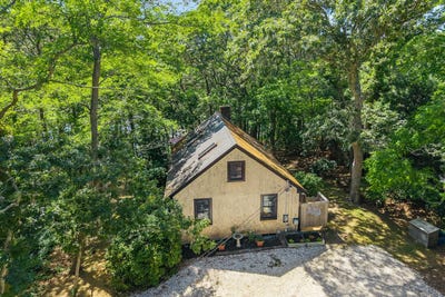 /international/us/50-piper-lane-eastham-ma-110100560425/
