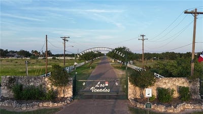 /international/us/20320-los-venados-drive-edinburg-tx-110103133377/