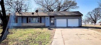 /international/us/1001-n-main-street-yates-center-ks-110107513887/