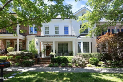 /international/us/217-oval-park-place-chapel-hill-nc-110108278753/