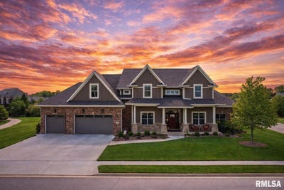 /international/us/3112-w-saint-charles-place-peoria-il-110106448572/