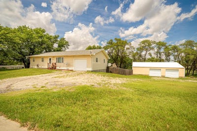 /international/us/505-e-18th-concordia-ks-110108580942/