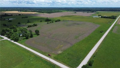 /international/us/36475-w-407th-street-lane-ks-110108444566/