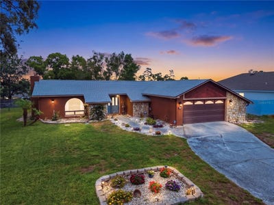 /international/us/11475-fortune-street-spring-hill-fl-110108256239/